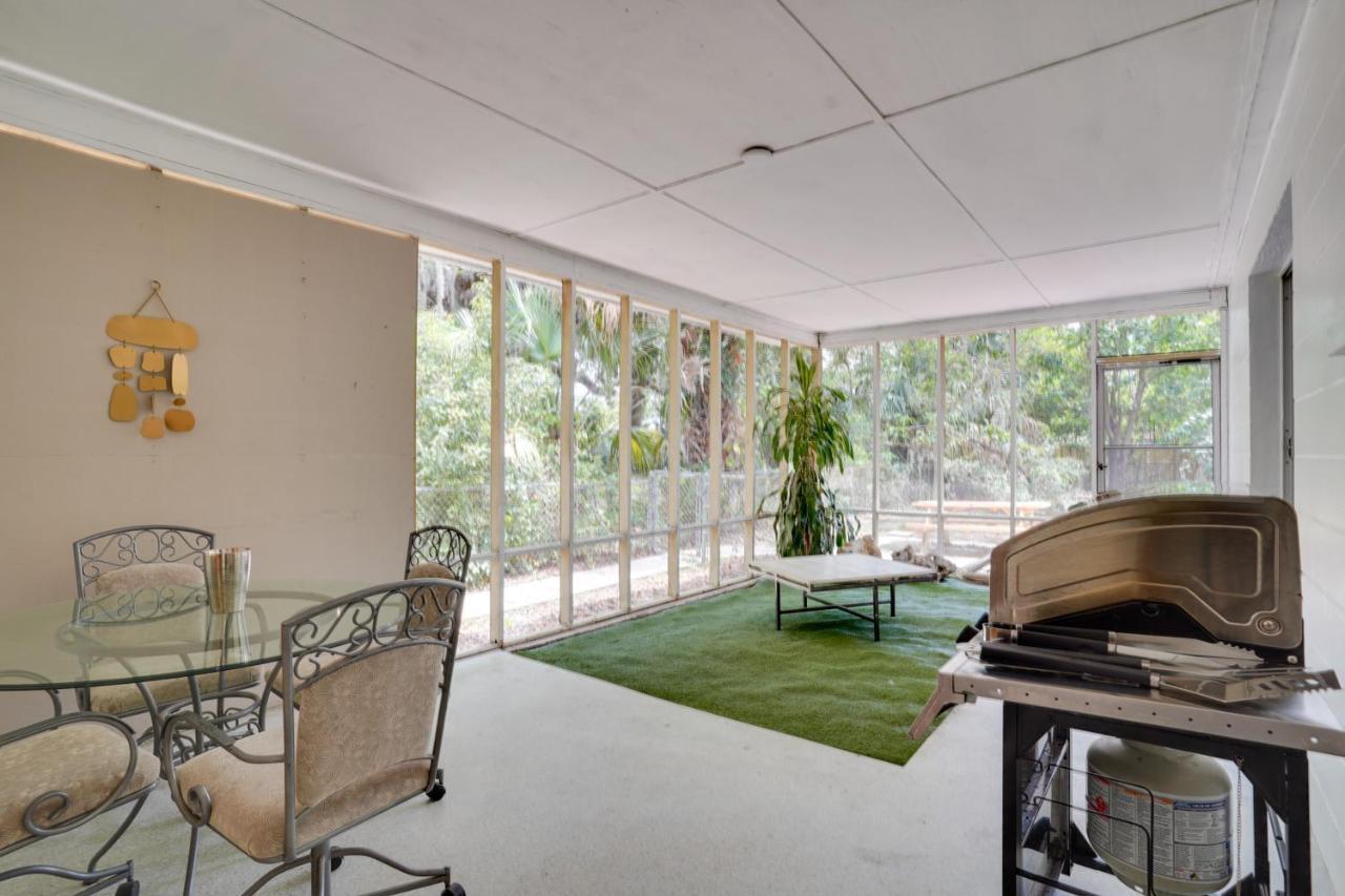 Charming Mid-Century House - Just Steps To Lake! 莱克兰 外观 照片